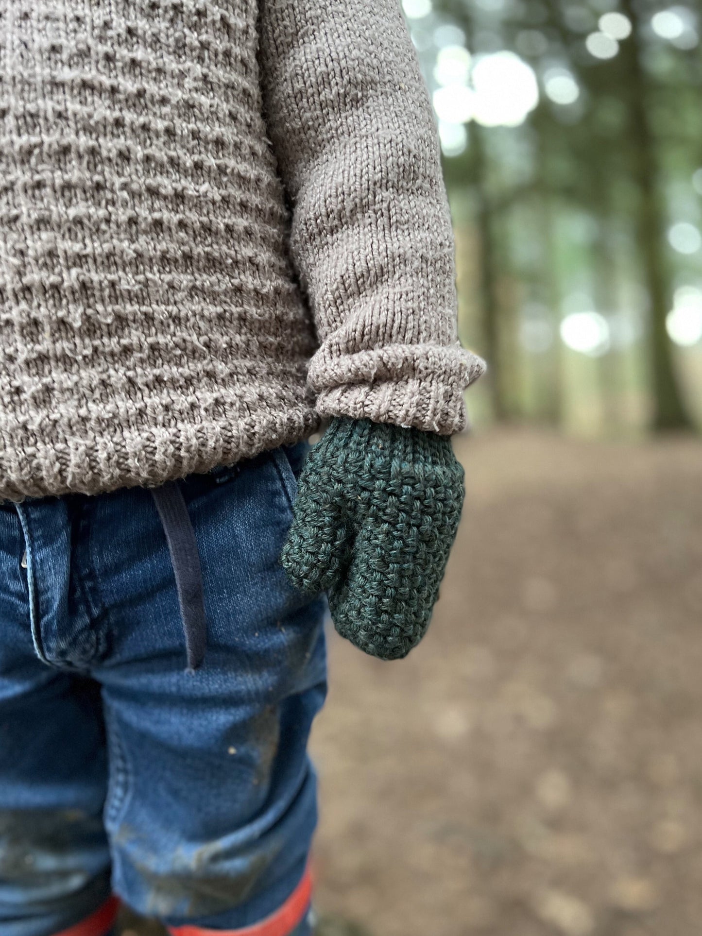CROCHET PATTERN & VIDEO/ Herringbone Moss Stitch Crochet Mittens / Textured Crochet Gloves / Baby to Adult Size Pdf Crochet Pattern