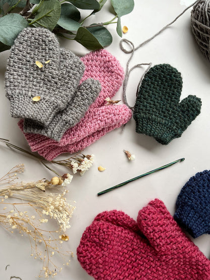 CROCHET PATTERN & VIDEO/ Herringbone Moss Stitch Crochet Mittens / Textured Crochet Gloves / Baby to Adult Size Pdf Crochet Pattern